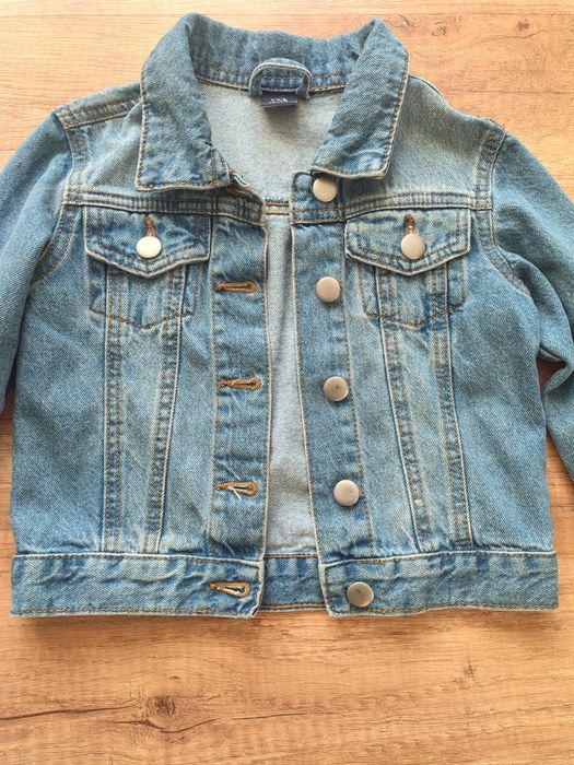 Kurtka jeansowa 104