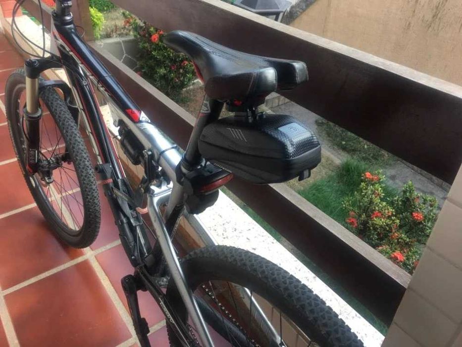 Bolsa impermeável para selim bicicleta | NOVA