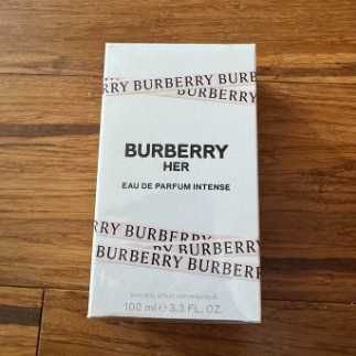 Burberry Her eau de parfum Intense