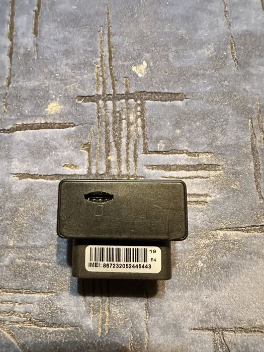 Продам obd gps трекер