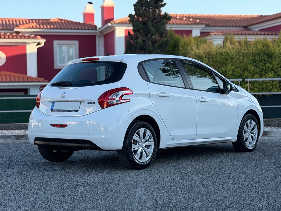 Peugeot 208 1.4 Hdi - 2015 - Garantia 18 meses foto 4