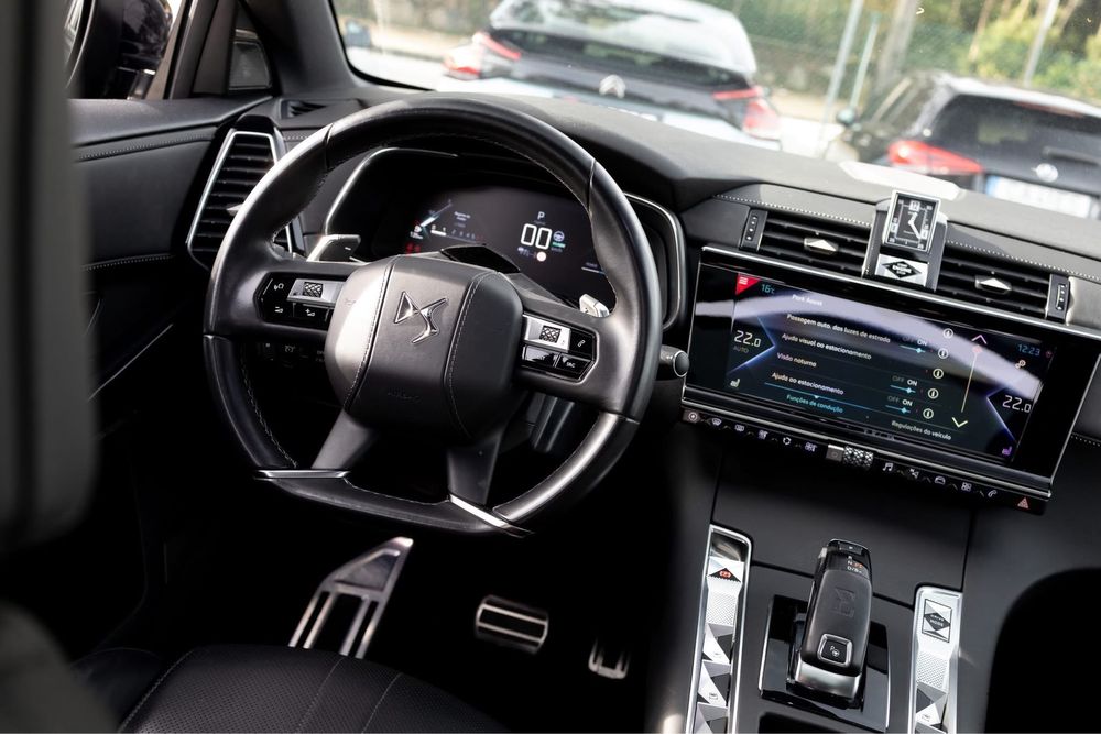 DS DS7 Crossback E-Tense 4x4 Opera 300cv EAT8