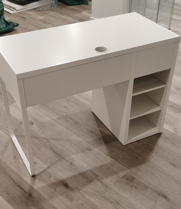 Secretária MICKE IKEA
