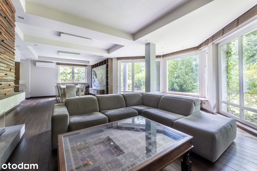 Dom na zamkniętym i strzeżonym osiedlu Zielonym w Chybach