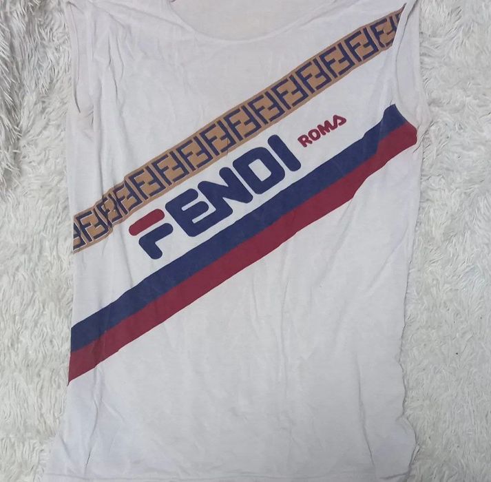 Спортивна майка
150 грн
S-M