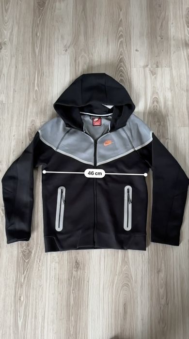 Dres sportowy Nike Tech