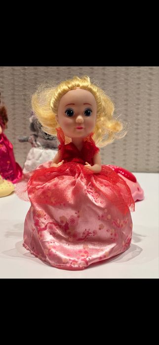 Ляльки Cupcake Surprise (лялька-кекс, лялька-капкейк).