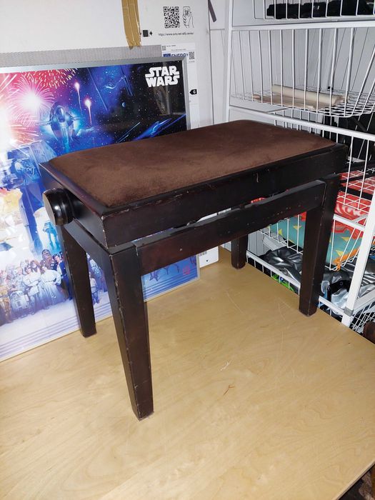 Sprzedam pianino cyfrowe Yamaha YDP 131 ze stołkiem