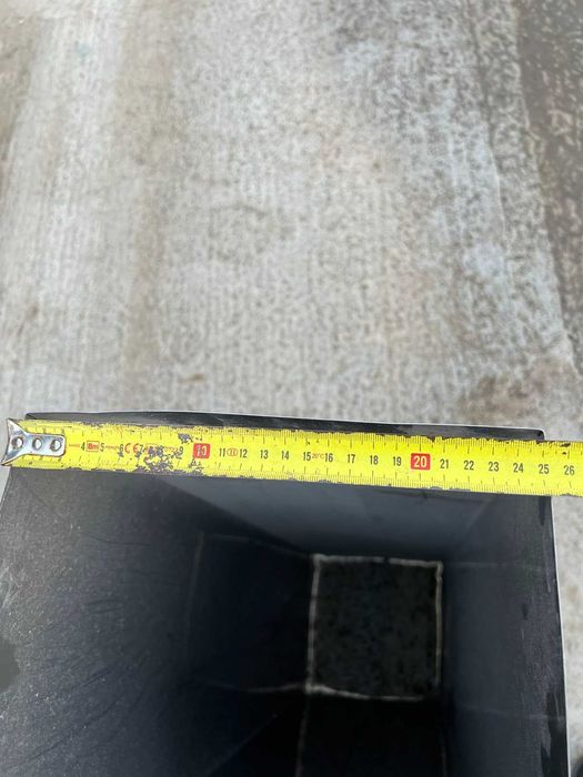 Труби квадратної форми із нержавіючої сталі марки AISI 304