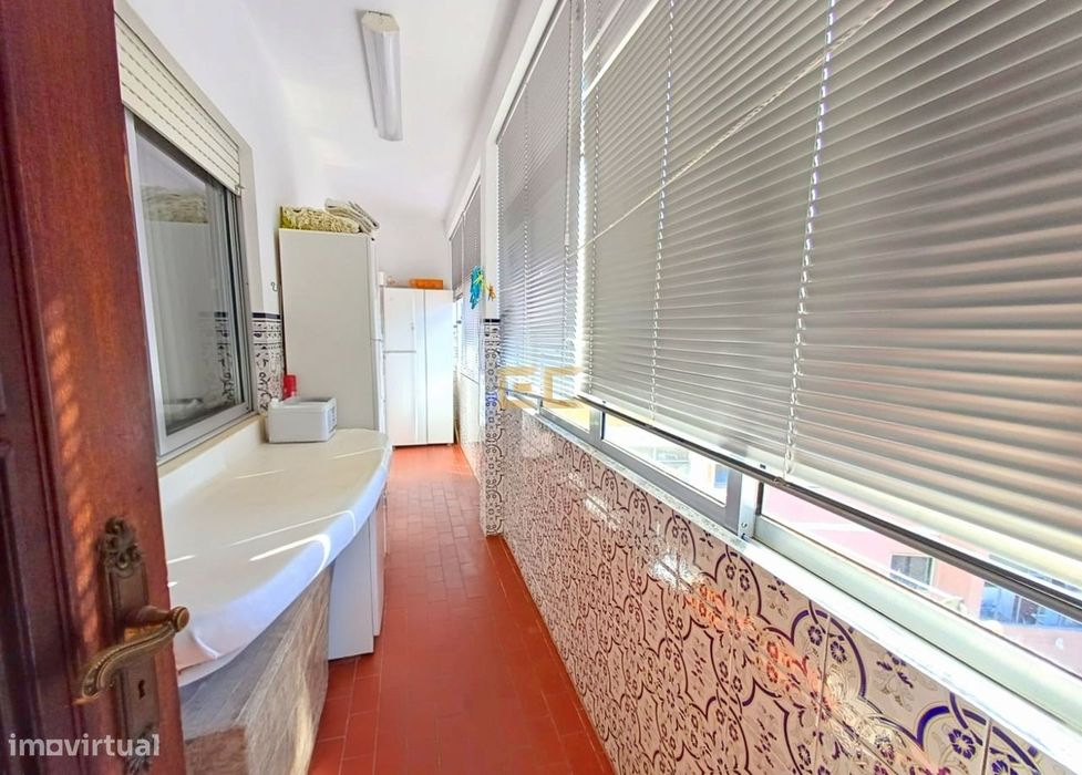 Apartamento T3 com garagem, para venda na Figueira da Foz!
