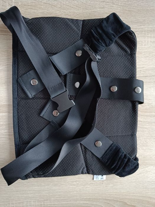 Adapter do pasów bezpieczeństwa