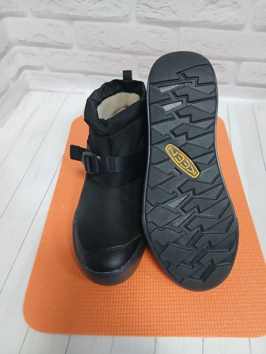 Уггі жіночі KEEN HOODROMEO зимові, утеплені, водонепроникні 
Розміри
