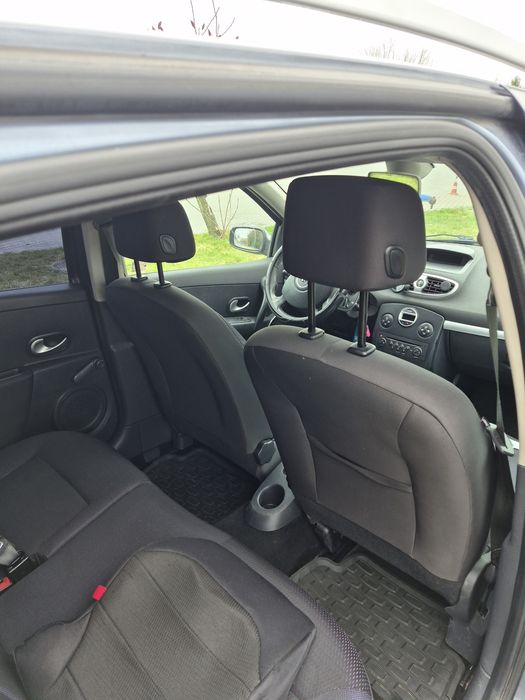 Renault clio 1.2 TCE Grandtour