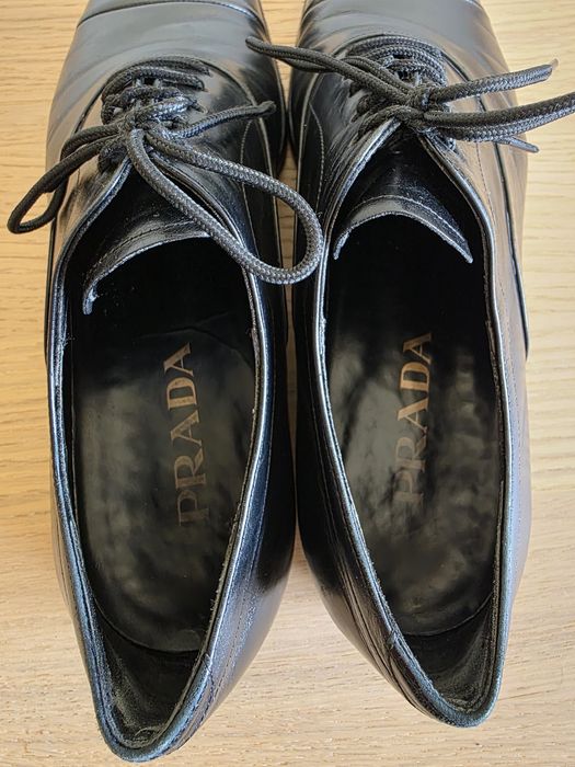 Sapatos Prada, (número 41)