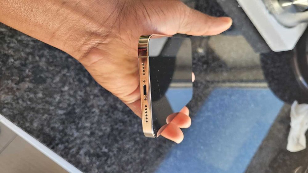 Iphone 14 pro max limpo