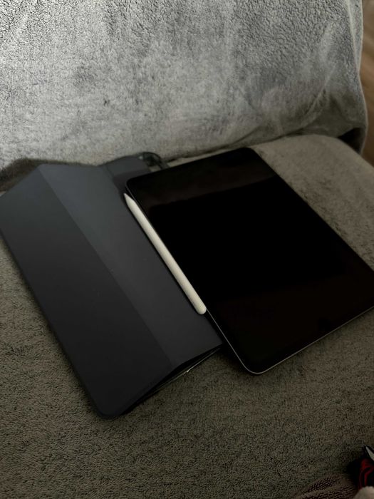 iPad 11 pro (M2 128 gb, 4 generation+apple pencil (2nd gen)+etui+szklo