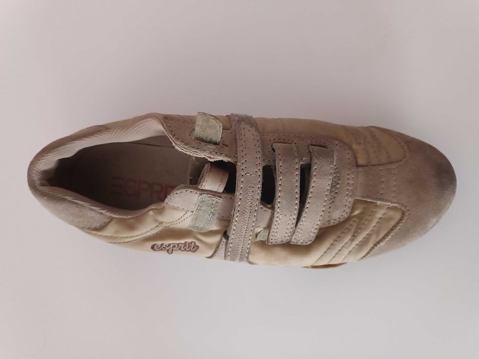 Excelentes ténis Esprit