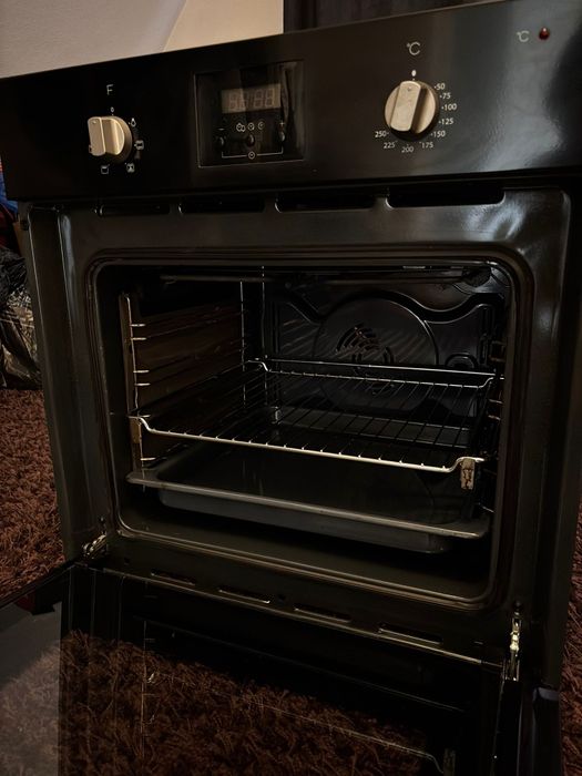 Piekarnik Whirlpool AKP 471/NB/01