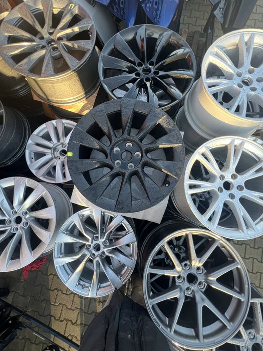 Оригінальні диски Tesla, великий вибір