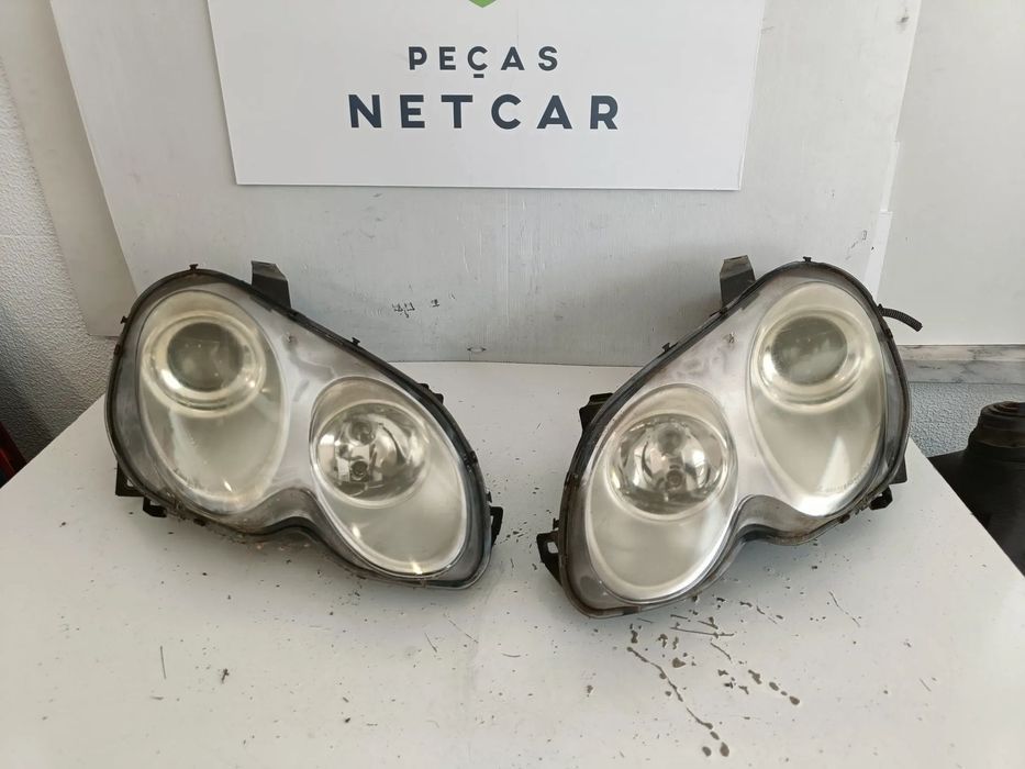 Farol óptica direito Smart forfour 2006