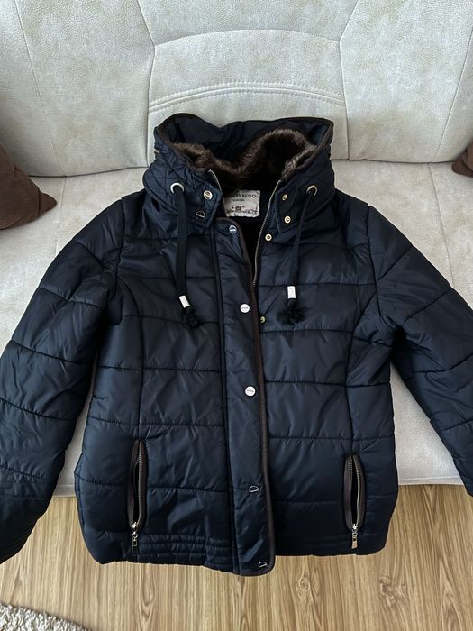 Курточка коротка зимова