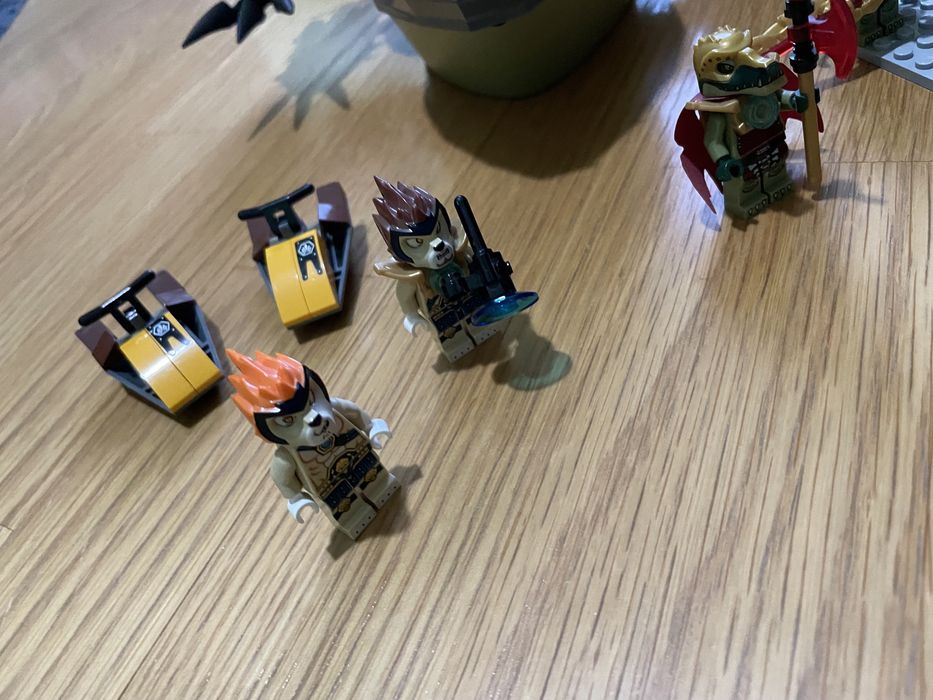 LEGO Chima Cragger Command Ship 70006 - Completo