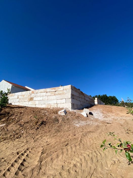 Muros muralhas  em blocos de pedra