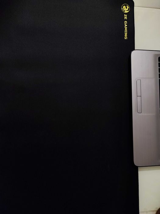 Коврик 2E GAMING 45х80 см Поверхность для работы, геймеров (як нова)