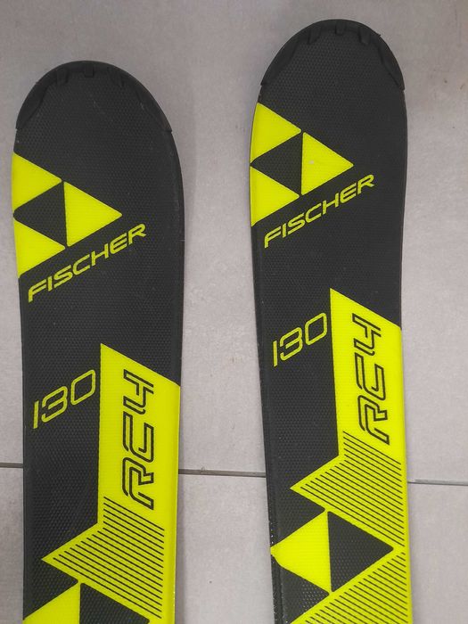 VENDO SKIS Fischer RC4 (130 cm) - Só 110 eur