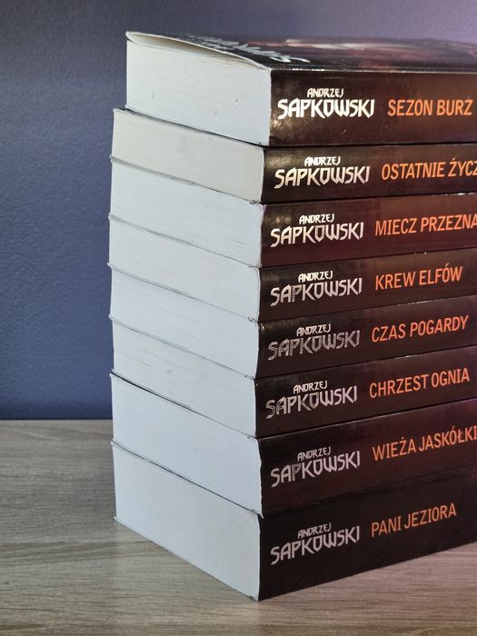 Wiedźmin 1-8 Czerwona Seria Sezon Burz Andrzej Sapkowski