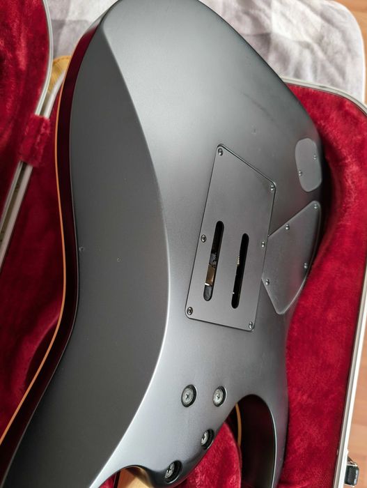 Gitara elektryczna Ibanez Prestige RG6UCS Uppercut Japan + case