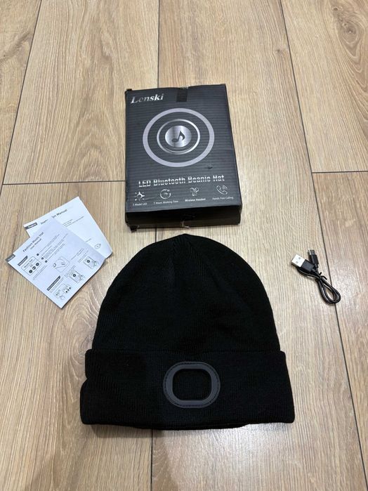 Czapka ze słuchawkami Bluetooth czarna do biegania, jazdy na rowerze