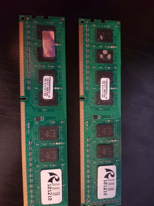 Оперативная память для компьютера DDR3 4GB  и 2 GB