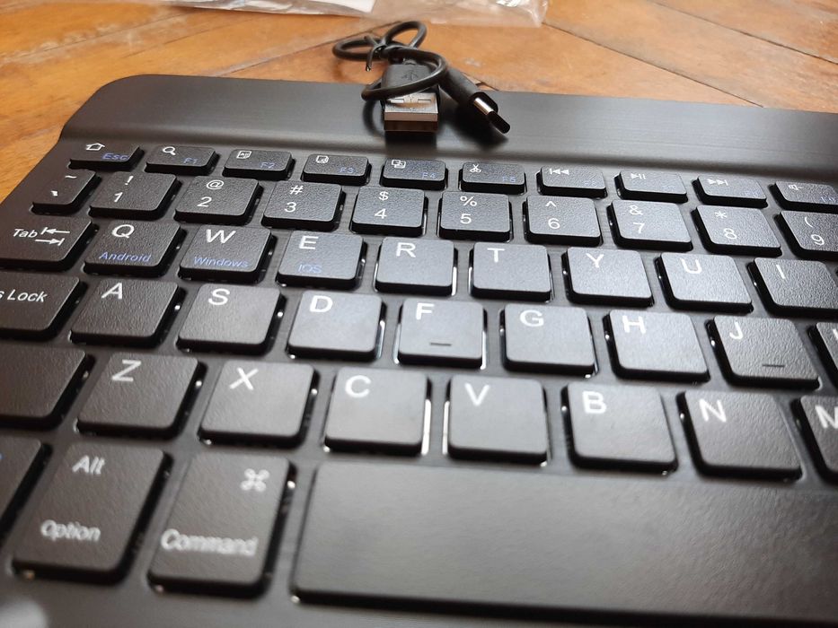 Новая Клавиатура беспроводная Bluetooth для Android, iOS, Windows