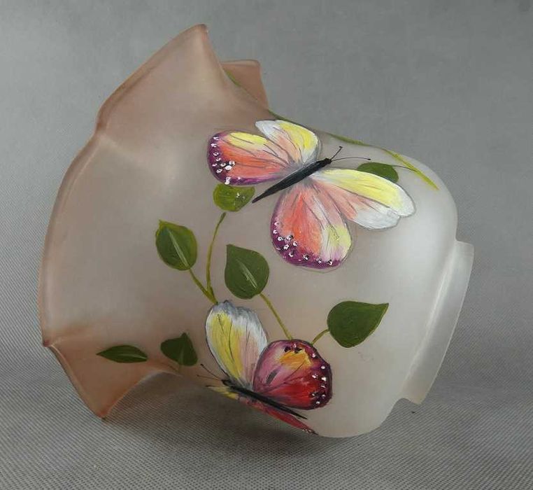 TULIPAN klosz LAMPA NAFTOWA malowany motyl liść 8,6 cm
