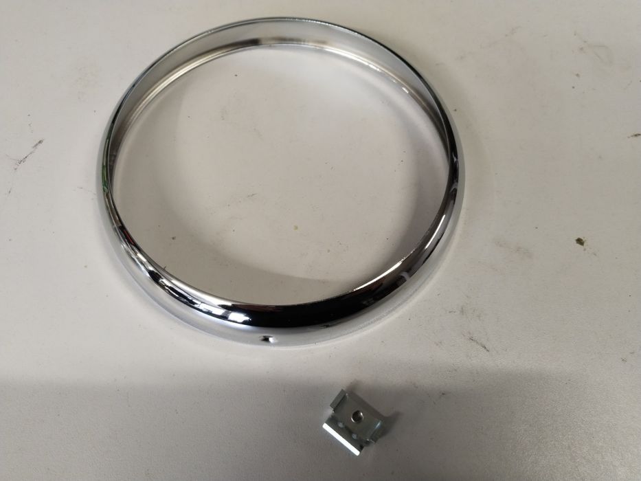 Wfm m06 nowa ramka lampy przód chrom + blaszka mocowanie uchwyt