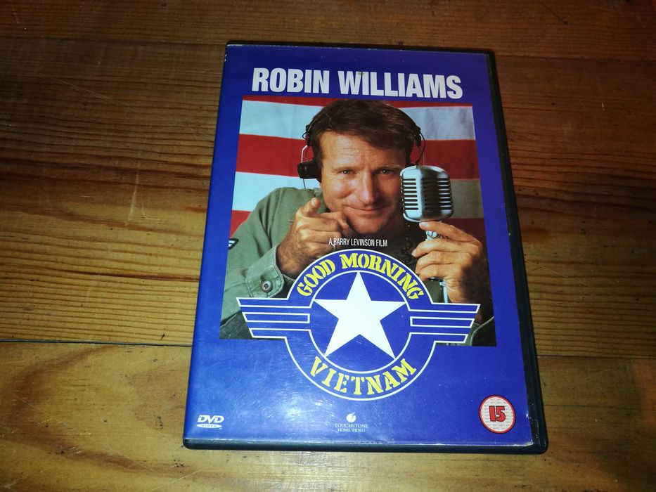 GOOD MORNING VIETNAM (Bom Dia Vietnam) DVD (legendagem em Português)