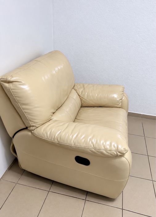 Продам реклайнер для педикюра