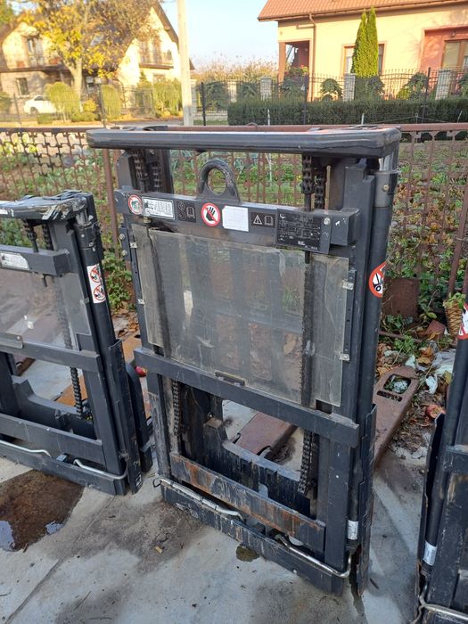 Maszt lekki od wózka widłowego 180cm 250 330 cm. podnoszenia