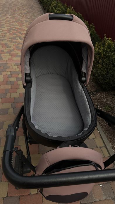 Продам коляску anex m-type 2в1