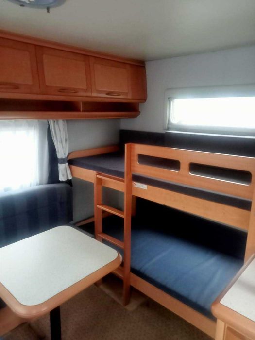 Caravana Hobby 650 Exclusive Valor fixo