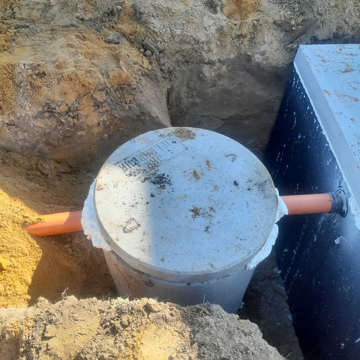 ODWODNIENIA Rozbiurki budynków sprzatanie dzialek uslugi Koparka