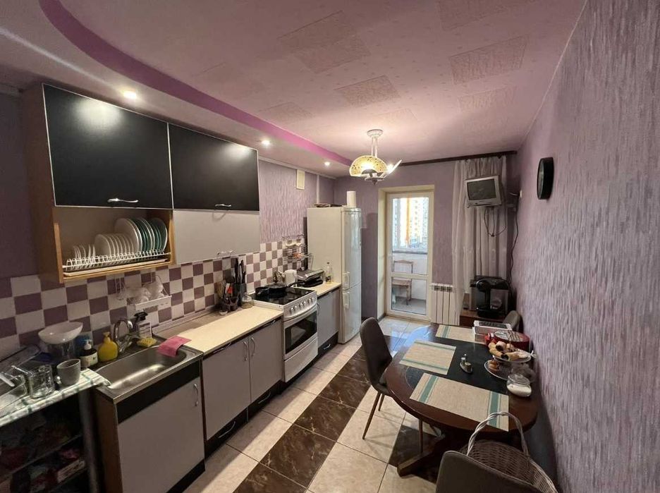 FE S4 Продам 2 комнатную квартиру Гагарина Левада