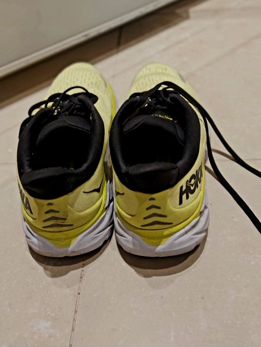 Sapatilhas HOKA Clifton 8