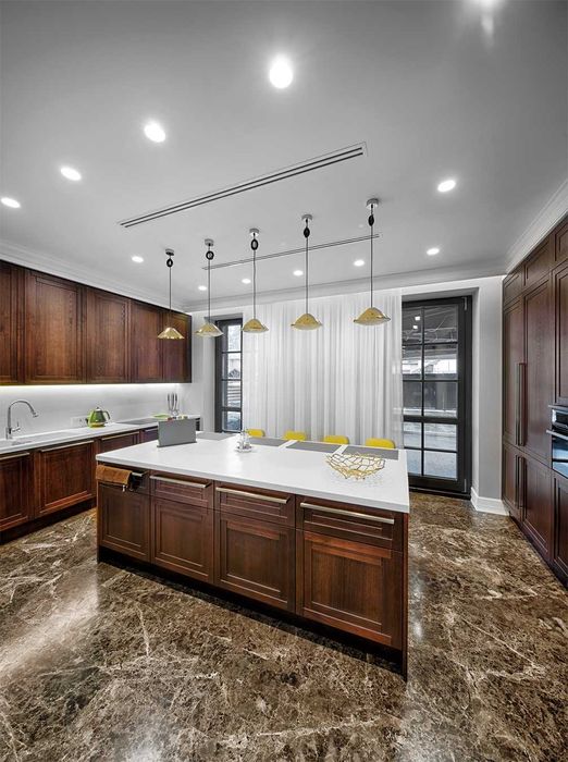 Орендувати будинок в найкращому місці міста Буча, поряд Міський парк