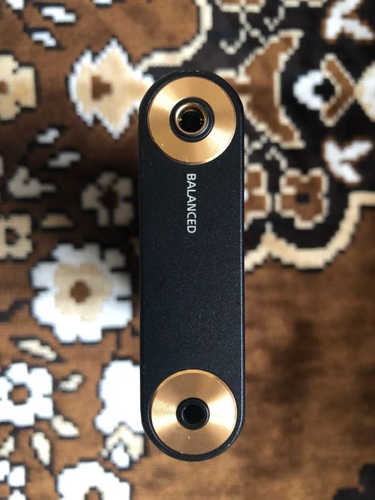 Плеер Sony NW-WM1A.