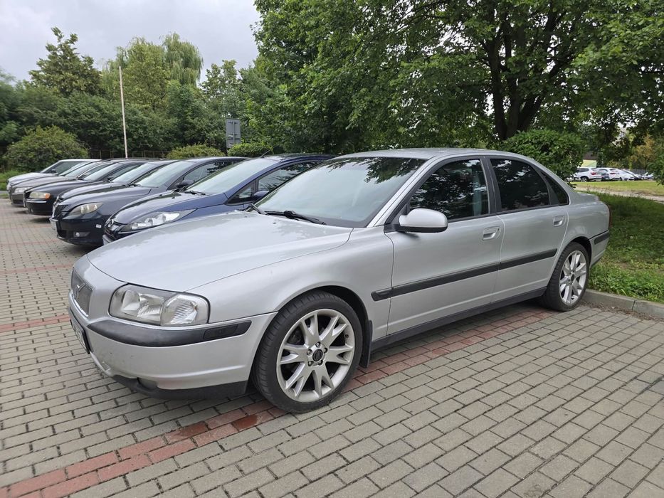 Volvo S80