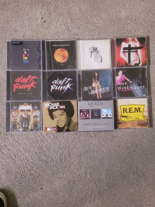 Grande coleção de cds