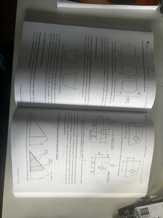 Manual de Desenho Técnico da FEUP