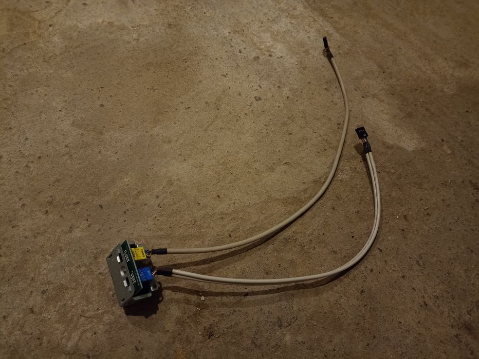 Panel przedni 2x USB i Audio ,cena za 5szt.